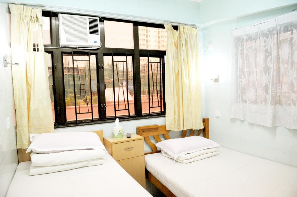 Oi Suen Guesthouse Hong Kong Oda fotoğraf